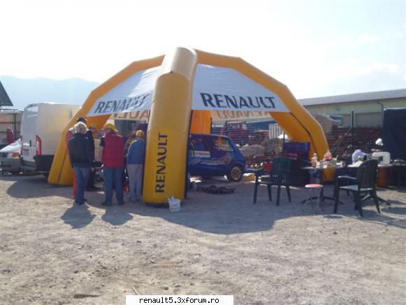 prezentare renault alpine masina curse din slovenia poza